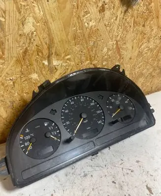 Mercedes-Benz ML W163 Speedometer (instrument cluster) A1635403111 123690947 191121025