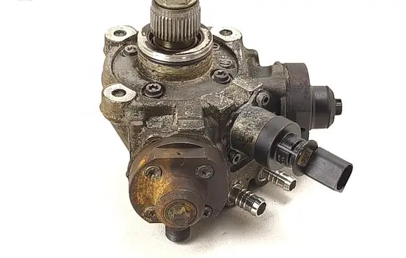 Audi A4 Allroad B8 Fuel injection high pressure pump 059130755BG 260714HR0822 0445010642