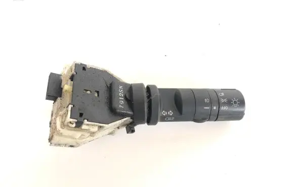 Nissan Qashqai Indicator stalk 7912SN