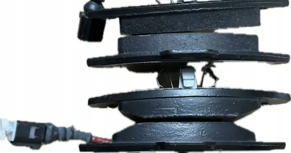 Audi A4 S4 B5 8D Brake pads (front) 1K0615116L