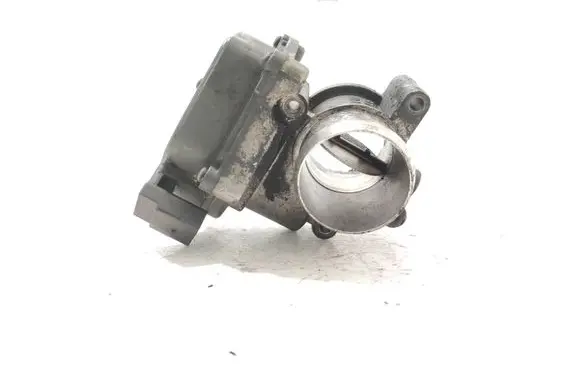 Volkswagen Golf VI Throttle valve 03L128063Q 3328151