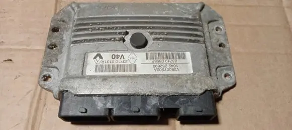 Renault Megane IV Engine control unit/module ECU