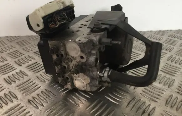 Lexus IS 220D-250-350 ABS Pump 4454053240 8954153110