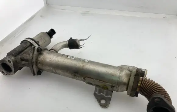 EGR valve cooler