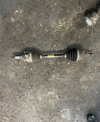 Mercedes-Benz ML W164 Front driveshaft A1643300801