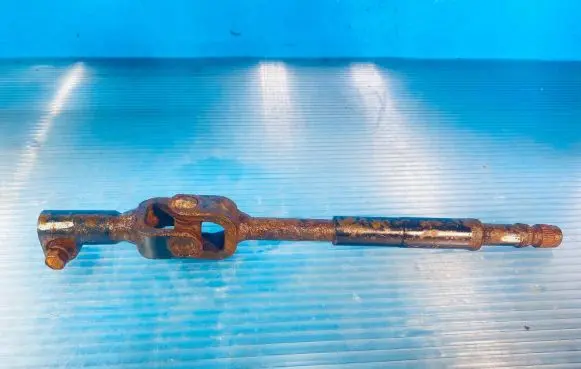 Toyota Hilux (AN10, AN20, AN30) Prop shaft universal joint 