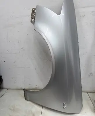 Audi A6 S6 C6 4F Fender