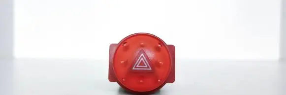 Nissan Almera Tino Hazard light switch 06016