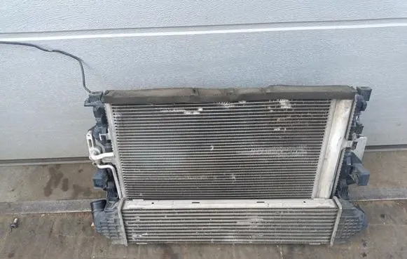 Ford Mondeo MK IV Coolant radiator