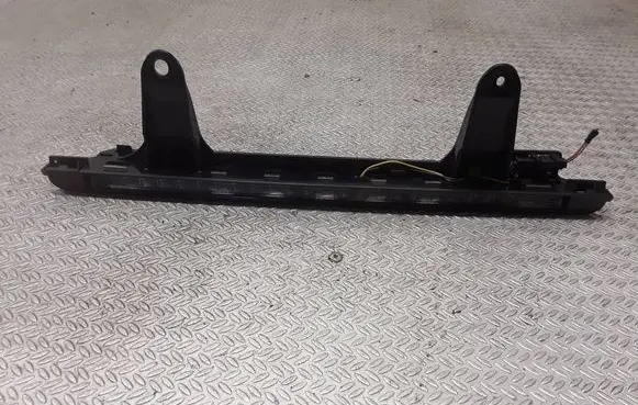 Audi A2 Third/center stoplight 8Z0945097