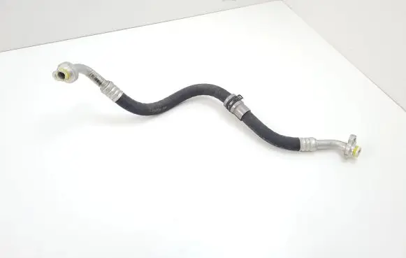 Volvo S90, V90 Air conditioning (A/C) pipe/hose 31497424