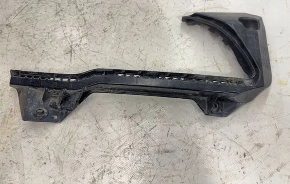 Subaru Outback (BS) Front bumper mounting bracket