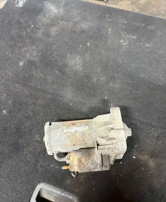 Renault Trafic II (X83) Starter motor D7R34
