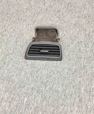 Volkswagen Golf VII Dashboard side air vent grill/cover trim 5G1819704R 5G1819248B 5G1819710B