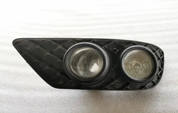 Mercedes-Benz C W204 Front fog light A2048802924