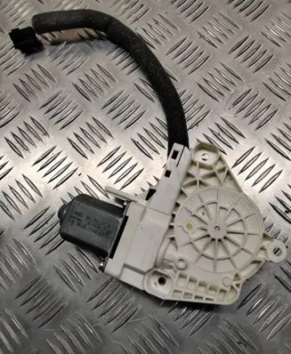 Skoda Yeti (5L) Rear door window regulator motor 8K0959812A