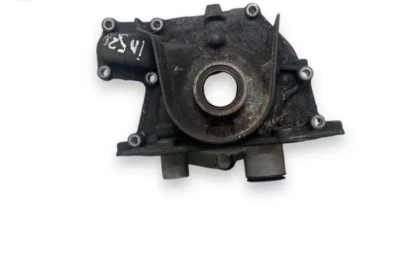 Opel Insignia A Oil pump 55566000 11400
