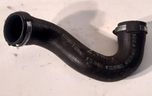 Citroen C5 Intercooler hose/pipe