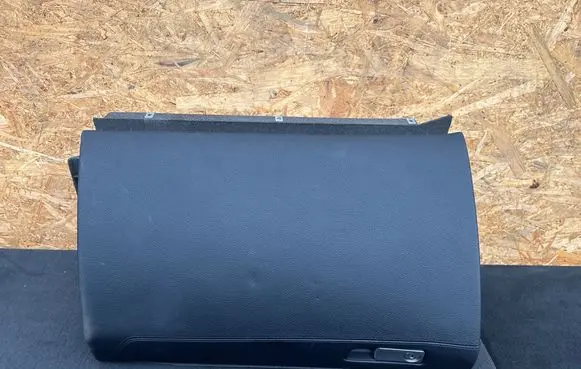Mercedes-Benz GLE (W166 - C292) Glove box A1666800191 16905928