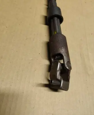 Chrysler PT Cruiser Steering column universal joint 