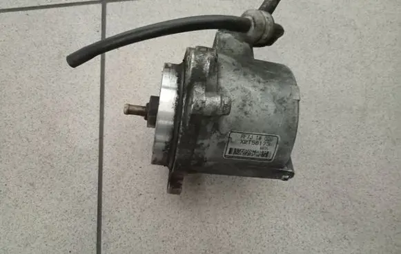 Mazda 6 Vacuum pump RF7J18G00 X2T58173