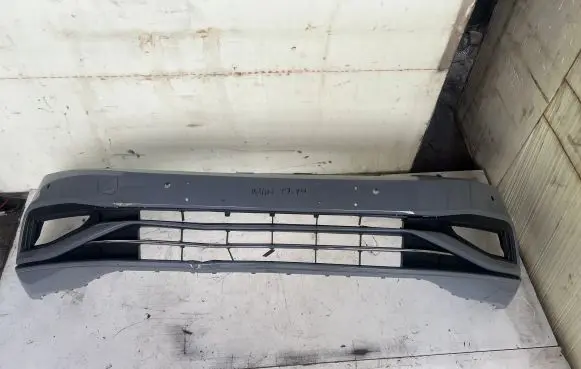 Volkswagen PASSAT B8 Front bumper 3G0807221E