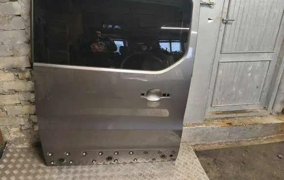 Renault Trafic III (X82) Side sliding door 