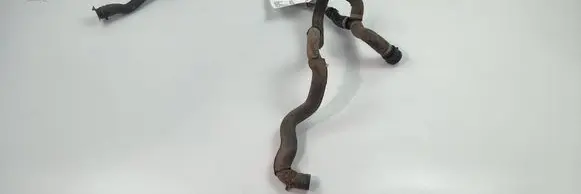 Audi A8 S8 D4 4H Engine coolant pipe/hose 4H0121053E