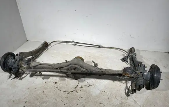 Suzuki Ignis Rear axle beam with reductor 
