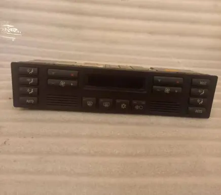 BMW 7 E38 Climate control unit 64118379111 64896 1600042308