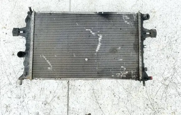 Opel Zafira A Coolant radiator 0243250