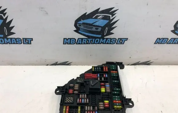 BMW 5 F10 F11 Fuse module 9264923