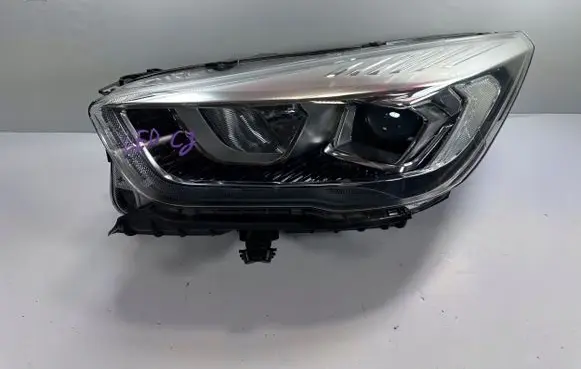 Ford Kuga II Headlight/headlamp