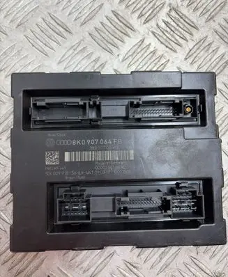 Audi A4 S4 B8 8K Comfort/convenience module 8K0907064FB