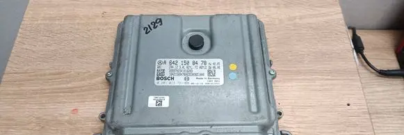Mercedes-Benz E W211 Engine control unit/module A6421508478 0281013721