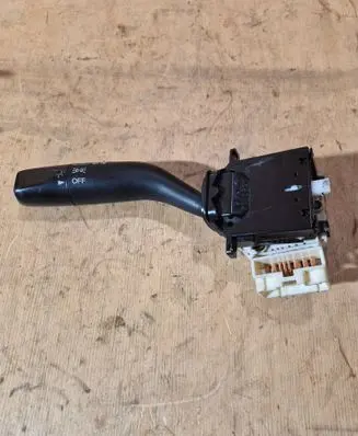 Mazda 323 Indicator stalk 17A0893