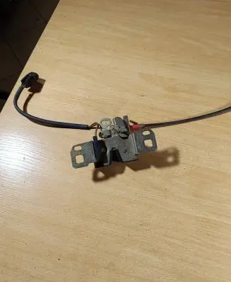 Ford Mondeo MK I Tailgate/trunk/boot lock/catch/latch 93BBF43200BD
