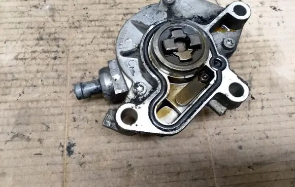 Seat Cordoba (6K) Vacuum pump 038145101B