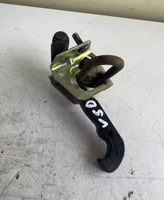 Volvo V50 Rear door check strap stopper