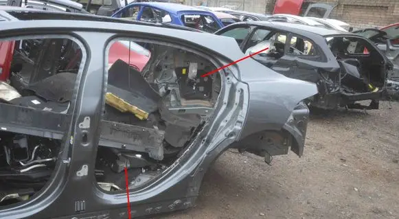 Jaguar I-Pace Rear quarter panel 