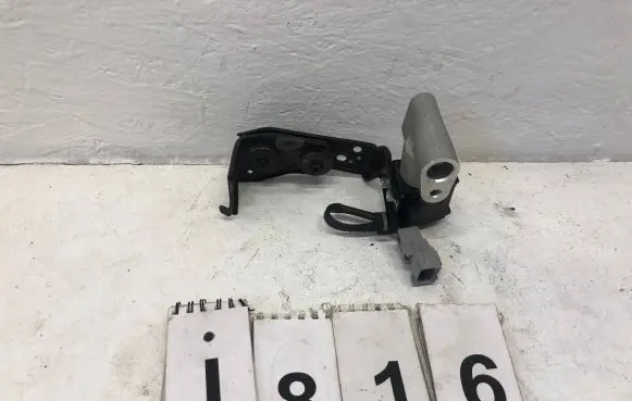 Suzuki Across Air conditioning (A/C) expansion valve 443310-1391
