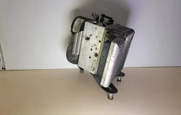 Mercedes-Benz E W211 ABS Pump A0054317912 0265250091