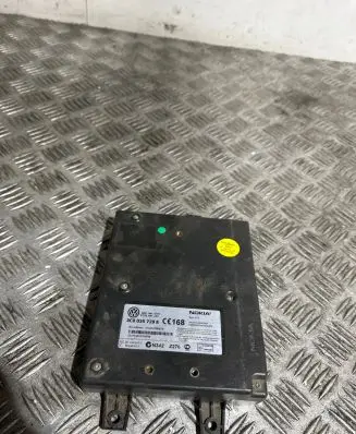 Volkswagen PASSAT B6 Phone control unit/module 3C0035729E