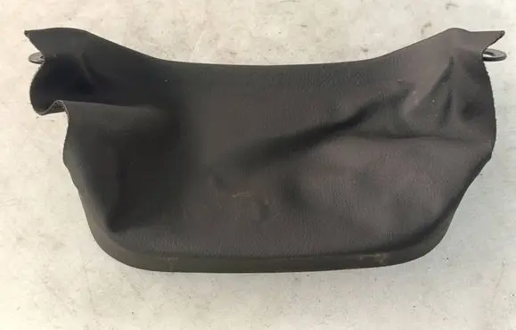 Steering wheel column trim
