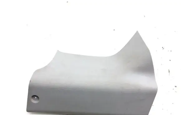 (D)pillar trim (top)