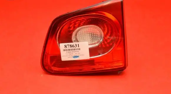 Volkswagen Tiguan Rear/tail lights 5N0945094B