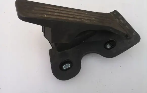 Mazda 3 III Accelerator throttle pedal