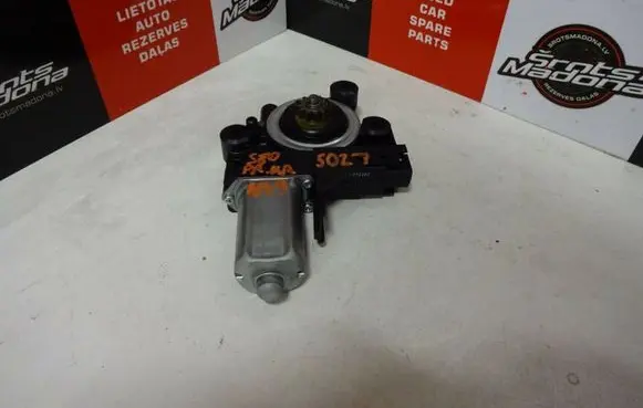 Volvo S80 Front door window regulator motor 970713101 970713