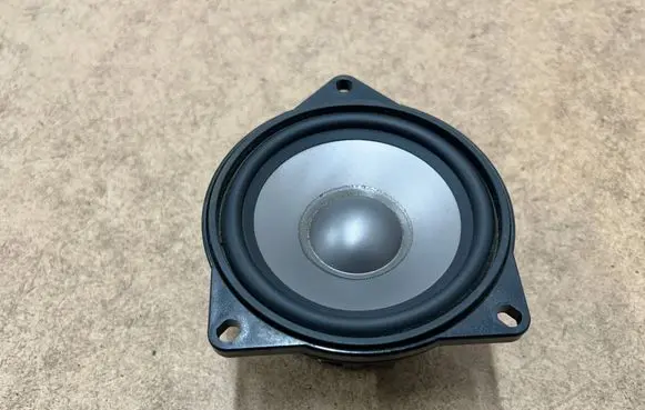 BMW 7 E65 E66 Rear door speaker 65136907641 6907641 100BM16