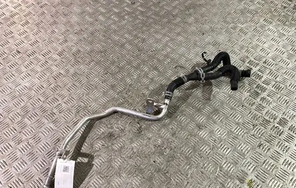 Chrysler Pacifica Engine coolant pipe/hose